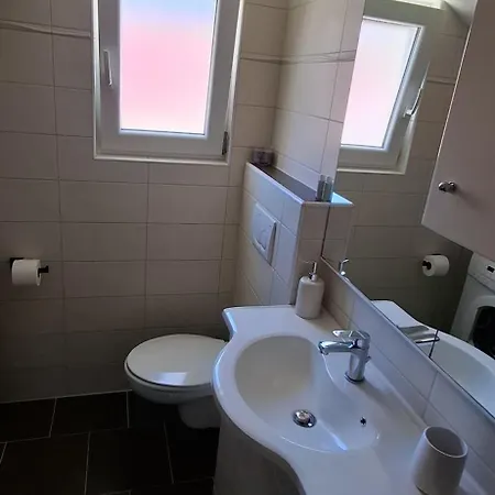 Brnada Апартаменты Трогир